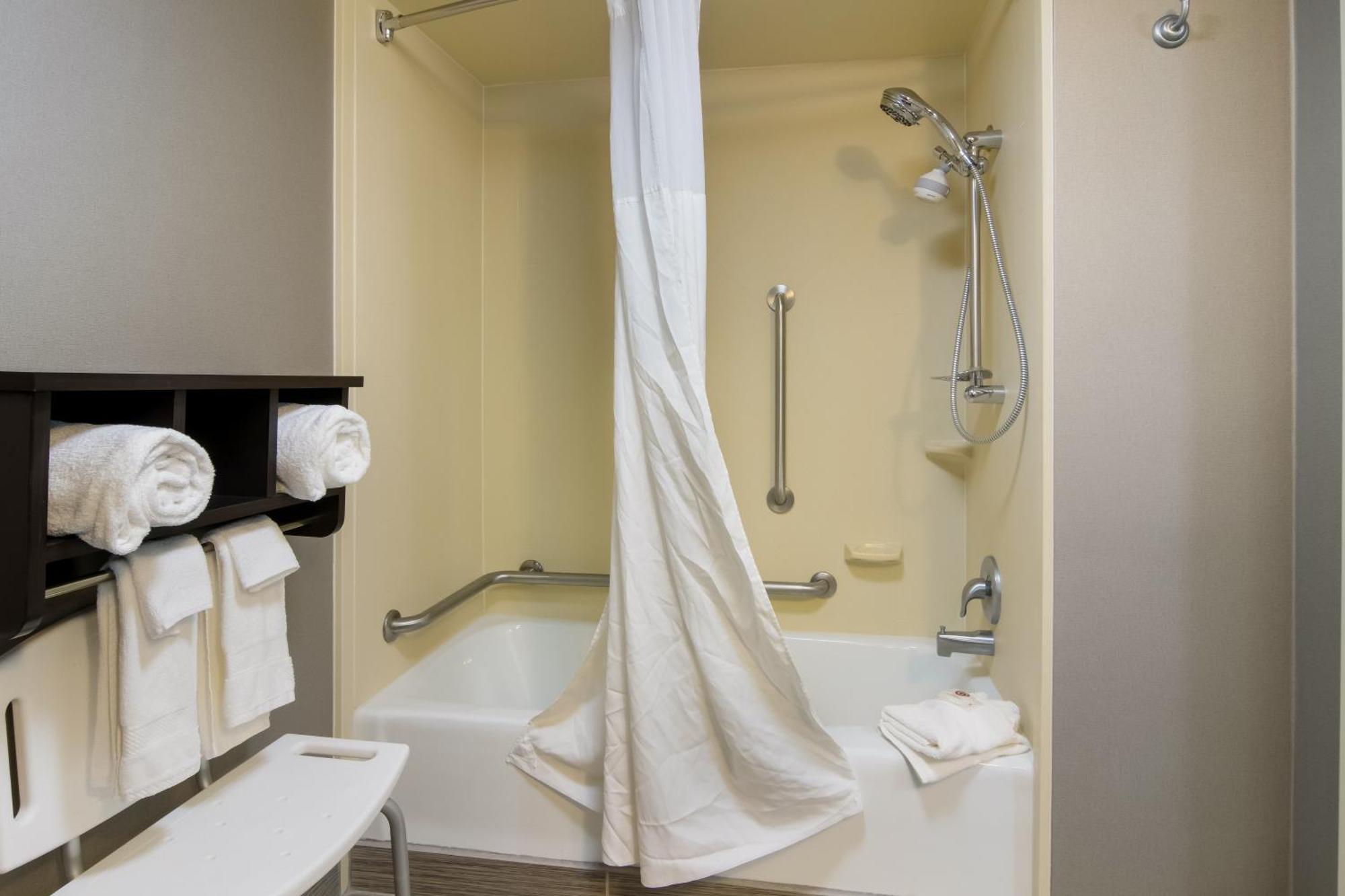 Comfort Inn Cadillac Εξωτερικό φωτογραφία
