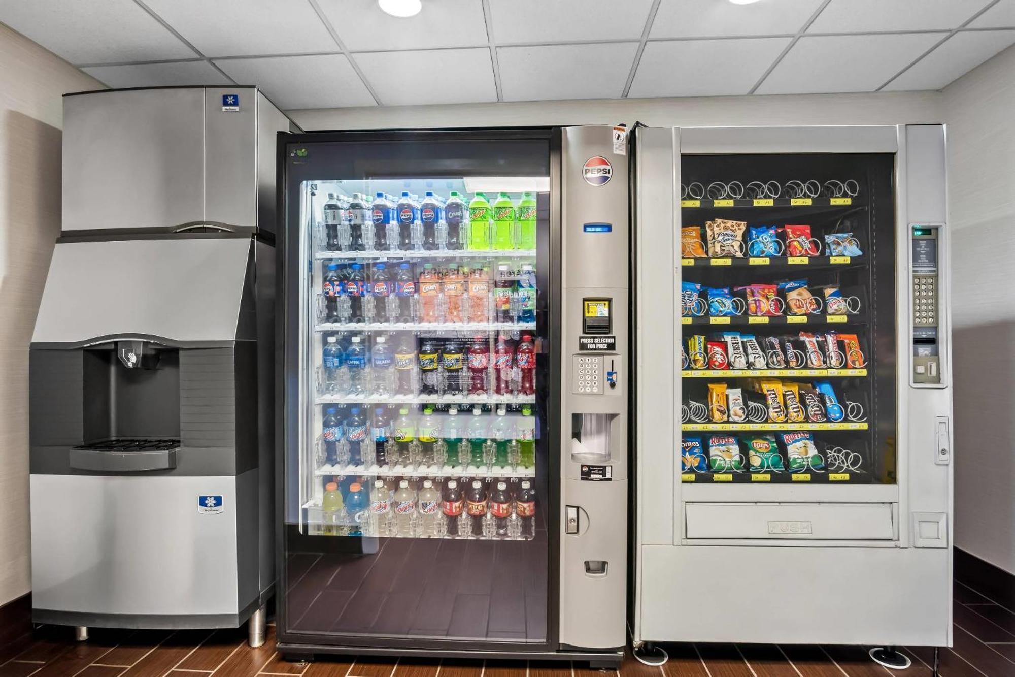 Comfort Inn Cadillac Εξωτερικό φωτογραφία