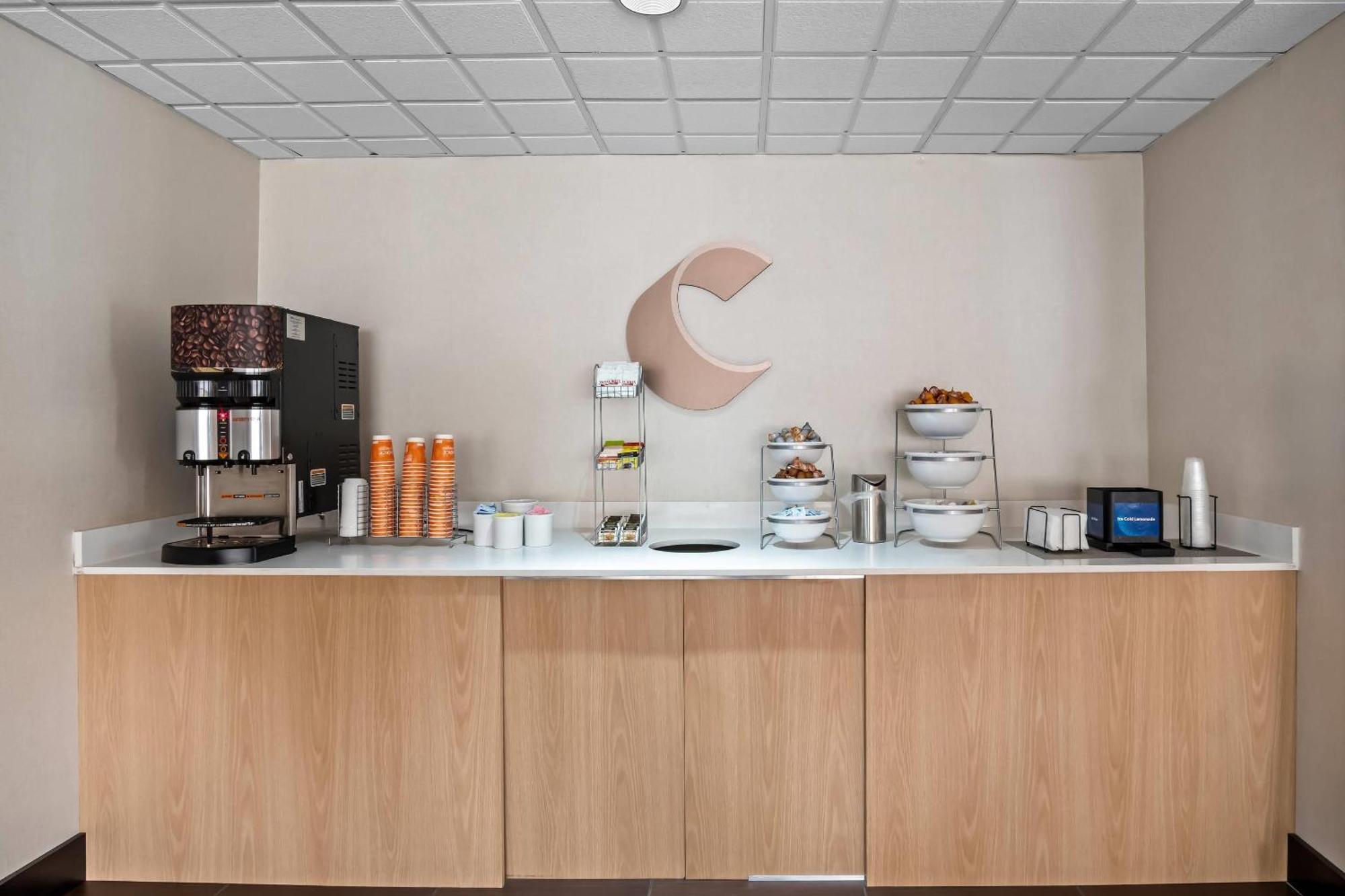 Comfort Inn Cadillac Εξωτερικό φωτογραφία